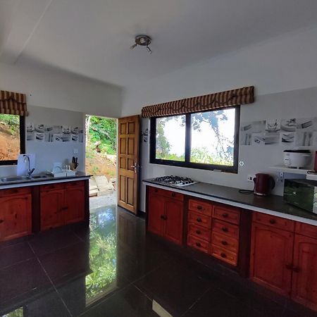 Villea Frangipani Pointe La Rue Εξωτερικό φωτογραφία