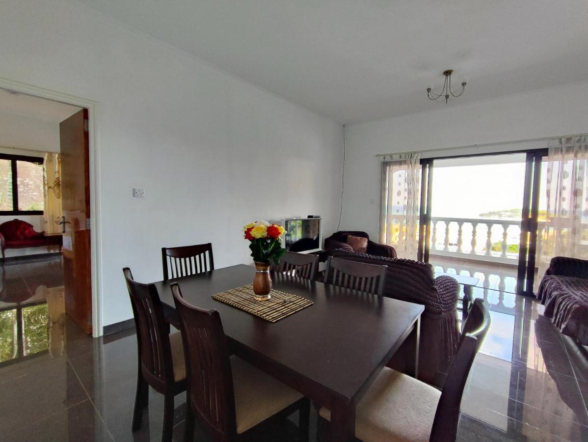 Villea Frangipani Pointe La Rue Εξωτερικό φωτογραφία