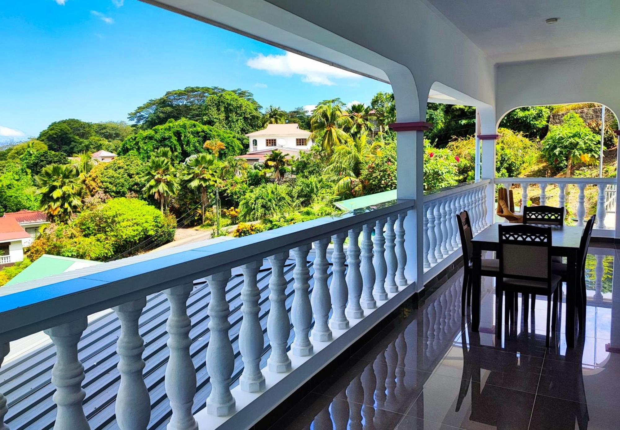 Villea Frangipani Pointe La Rue Εξωτερικό φωτογραφία